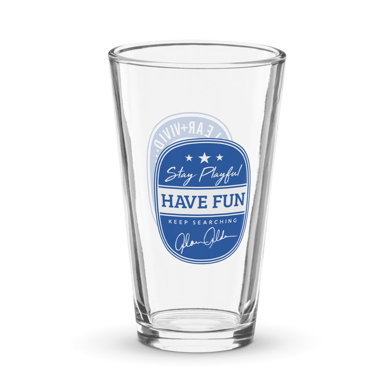 Clear + Vivid: Shaker Pint Glass